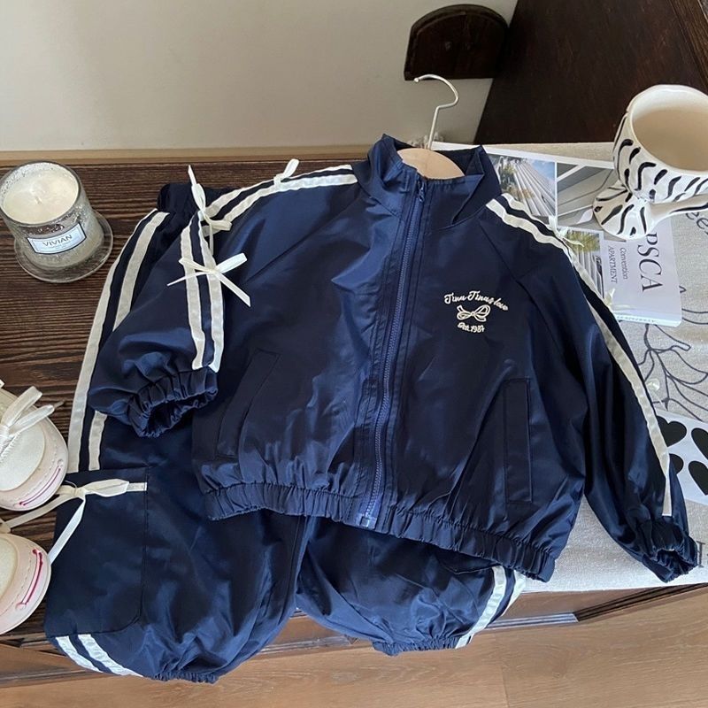 Korean-Style Girls' 2-Piece Se - đánh giá và giá Baby Clothing Bundles