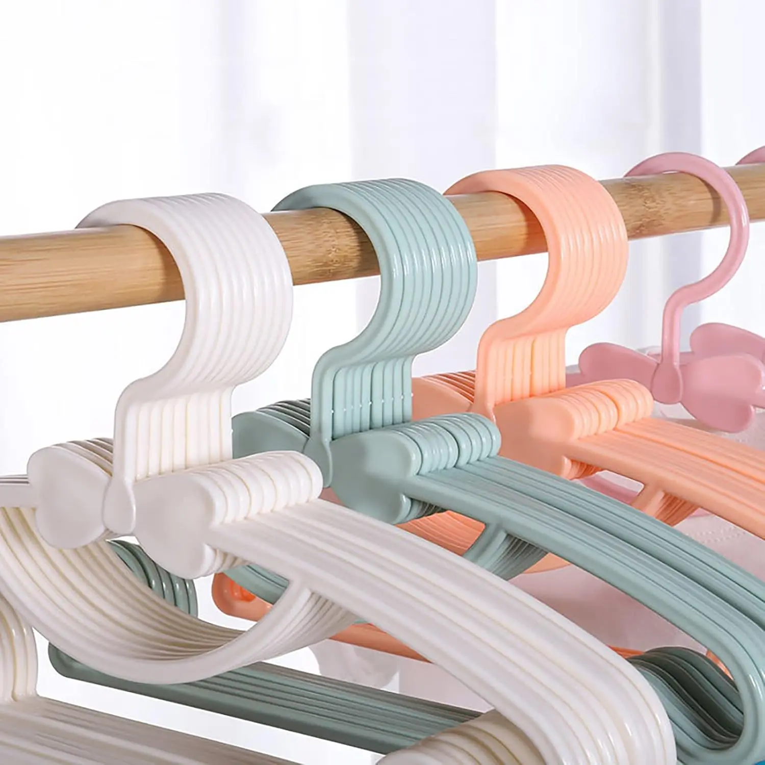 Baby Clothes Racks Plastic Tow - đánh giá và giá Baby Clothing Display